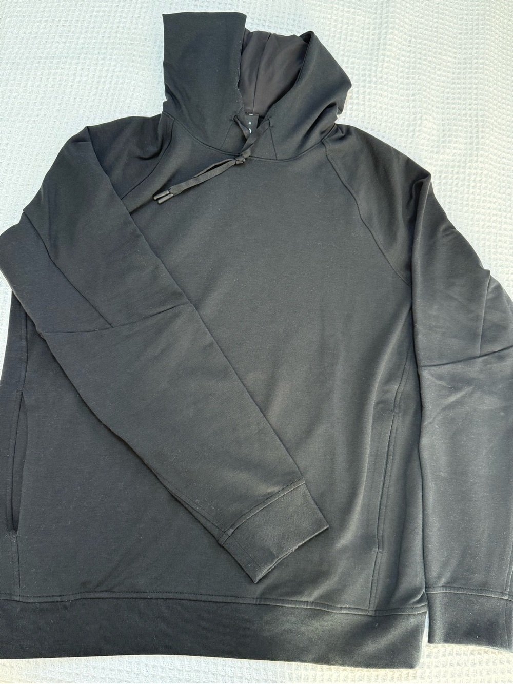 Lululemon men’s city sweat pullover/hoodie